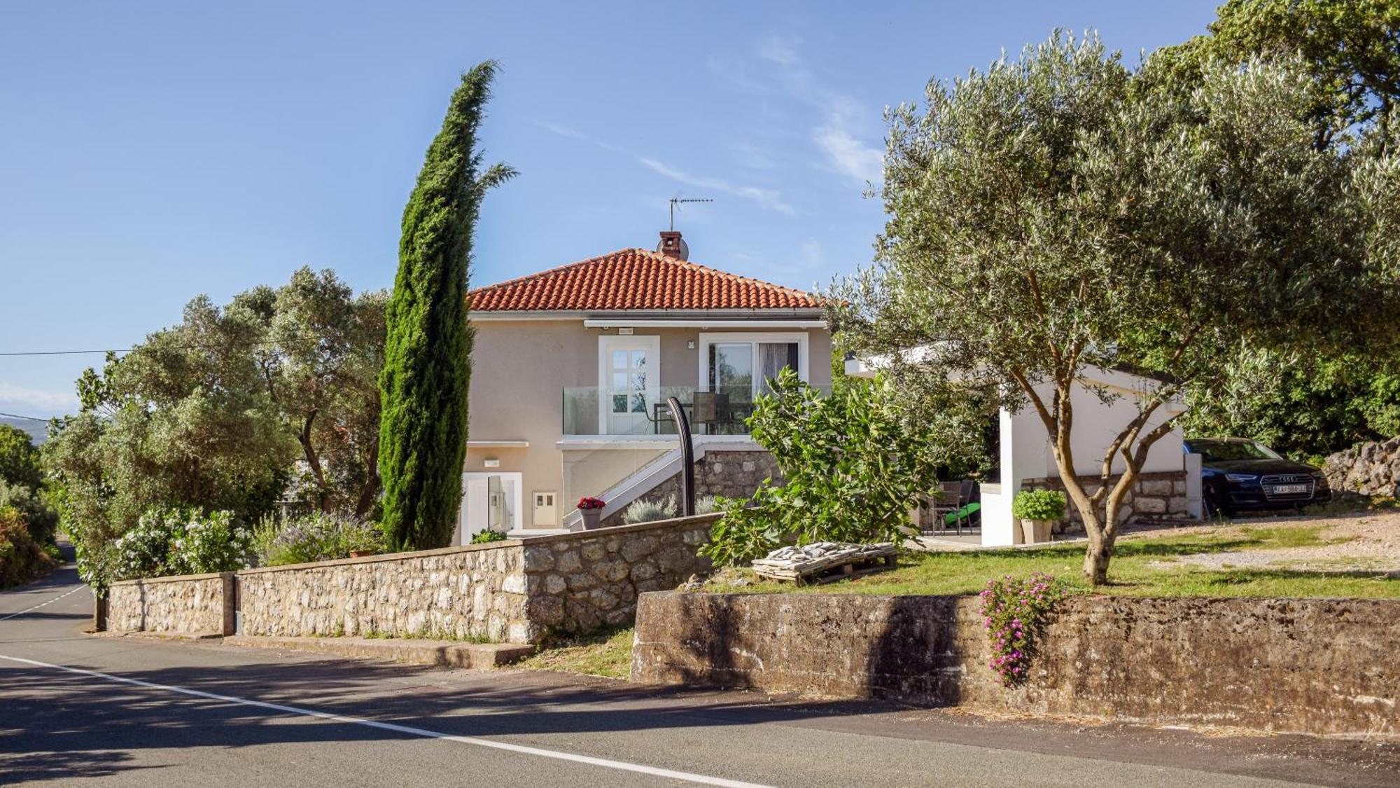 Apartments Petra Risika Εξωτερικό φωτογραφία