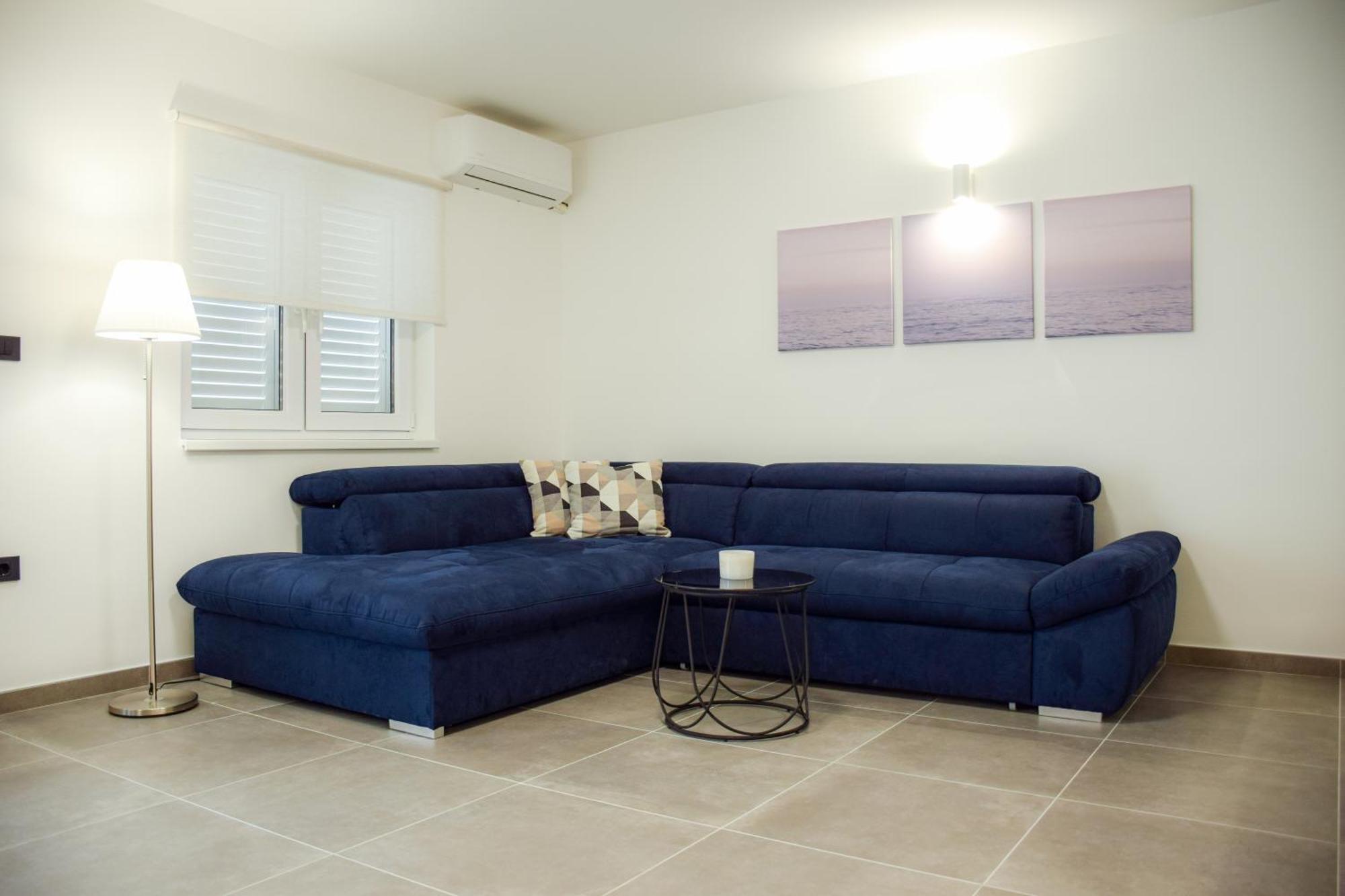 Apartments Petra Risika Εξωτερικό φωτογραφία